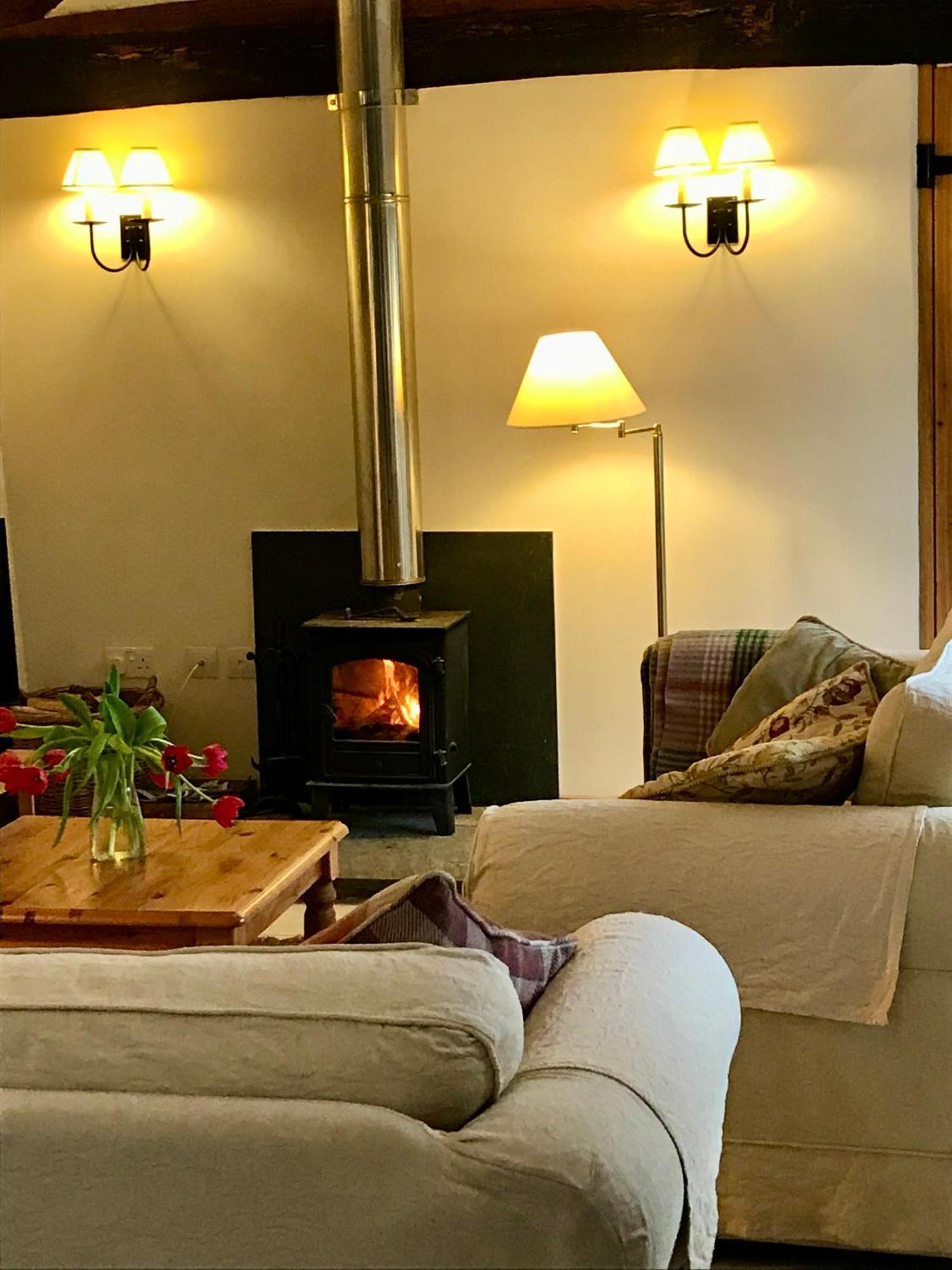 The Billiard Room - Cosy Country Retreat أبرجافني المظهر الخارجي الصورة